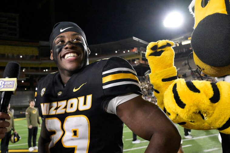 missouri-star-running-back-ahmad-hardy-shot-at-concert