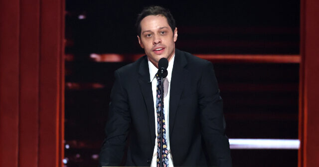 pete-davidson-attacks-charlie-kirk-during-roast-of-kevin-hart:-‘he’s-definitely-been-on-camera-letting-a-guy-unload-in-his-throat’