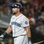 cal-raleigh-goes-hitless-in-36-straight-at-bats-as-near-mvp-catcher’s-stunning-collapse-continues
