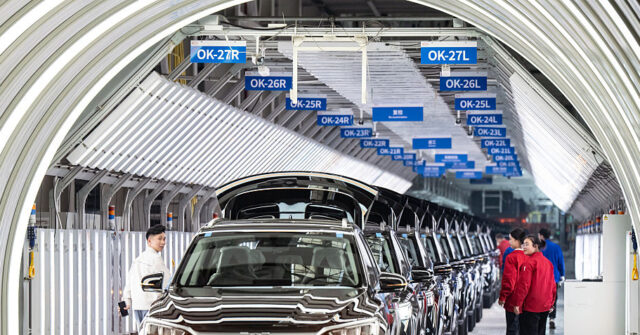 study:-chinese-ev-giant-byd’s-europe-plant-abusing-and-trapping-migrant-workers