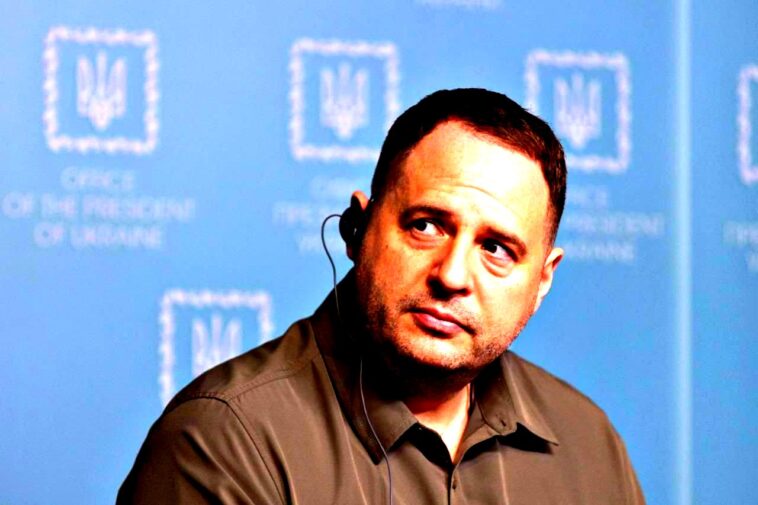 zelensky’s-right-hand-man-yermak-charged-for-money-laundering-–-ukrainian-judge-to-decide-about-pretrial-detention-–-prosecutors-ask-for-bail-of-over-$4-million