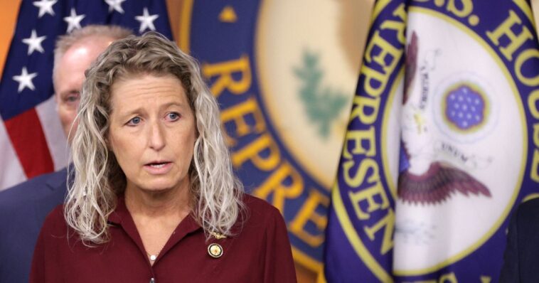 democrats-attempt-to-bully-house-republican-into-resigning-over-‘racism’-against-hakeem-jeffries