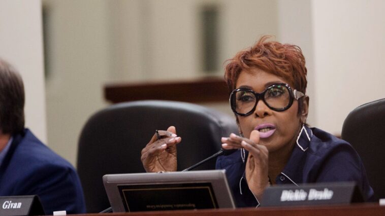 democrat-lawmaker-calls-clarence-thomas-an-‘uncle-tom’-and-‘lynchman’-after-supreme-court-redistricting-ruling