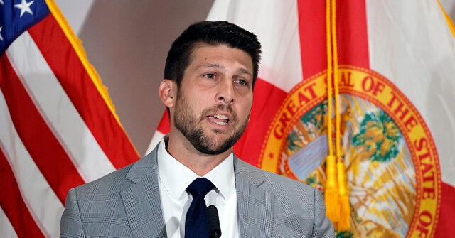 florida-ag-sues-jacksonville-for-allegedly-keeping-registry-of-guns-brought-into-city-buildings