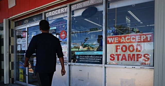 minnesota-police:-‘abdidwahid-mohamed’-spent-$1m+-with-others’-ebt-cards-at-costco,-resold-goods