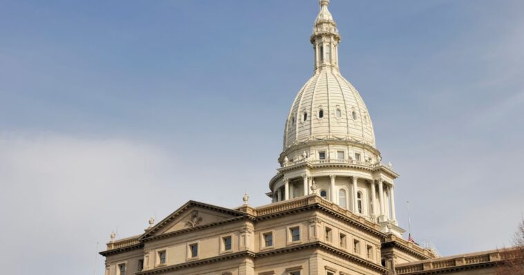 michigan-democrats-introduce-bill-to-legalize-assisted-suicide