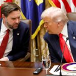 trump-keeps-secret-vance-letter-in-resolute-desk-if-crisis-erupts,-official-reveals