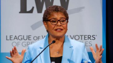 ‘spencer-pratt’s-rhetoric-is-dangerous,’-warns-karen-bass-to-the-30-angelenos-who-haven’t-been-stabbed-to-death-by-hobos
