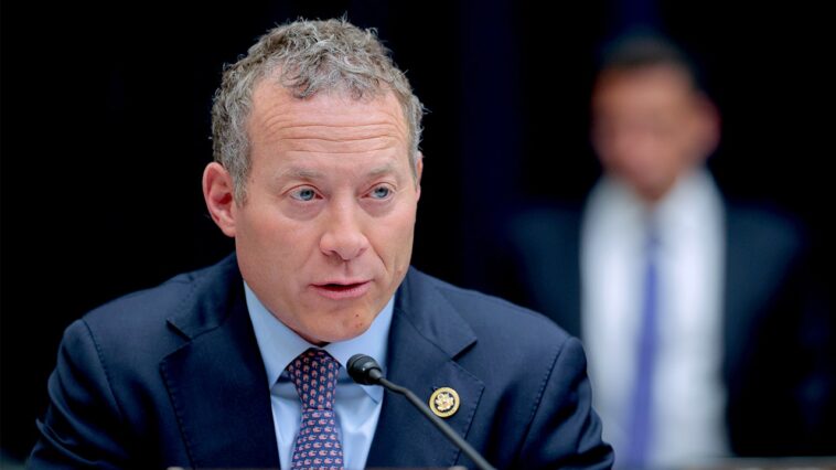 jewish-dem-lawmaker-pans-ny-times,-suggests-paper-on-‘hamas’-payroll’-for-palestinian-prisoner-dog-rape-report