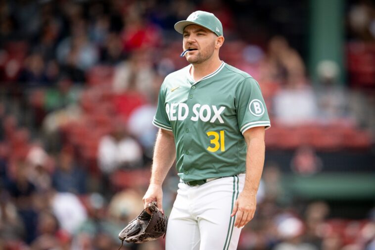 liam-hendriks-joins-cubs-on-minor-league-deal-in-search-of-all-star-form