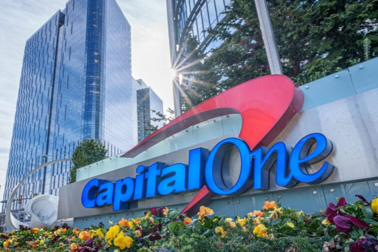 big-bank-caught-in-conservative-crosshairs-over-gun-store-debanking-claims