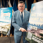 long-island-pol-crowns-mamdani-‘realtor-of-the-year’-as-ads-woo-businesses-fleeing-nyc