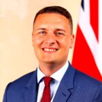 british-health-secretary-wes-streeting-resigns,-expected-to-challenge-keir-starmer’s-leadership
