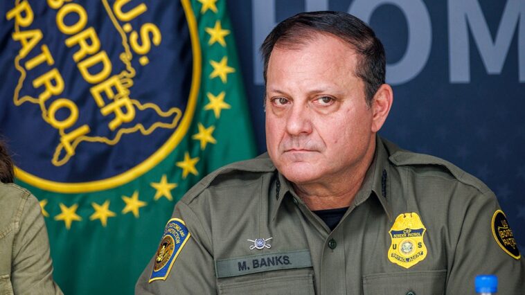 us-border-patrol-chief-mike-banks-abruptly-resigns,-fox-news-learns