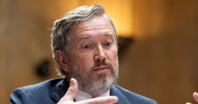 nolte:-ex-girlfriend-claims-thomas-massie-offered-her-$5,000-in-hush-money-to-kill-termination-suit