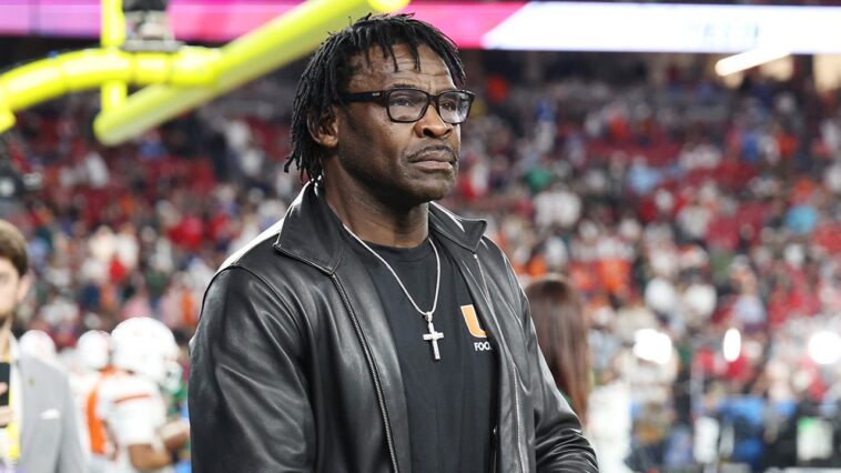 super-bowl-champion-michael-irvin-defends-mike-vrabel-and-dianna-russini,-tells-critics-to-look-in-the-mirror