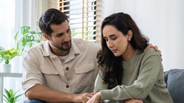 man-helpfully-points-out-to-wife-that-she-looks-tired