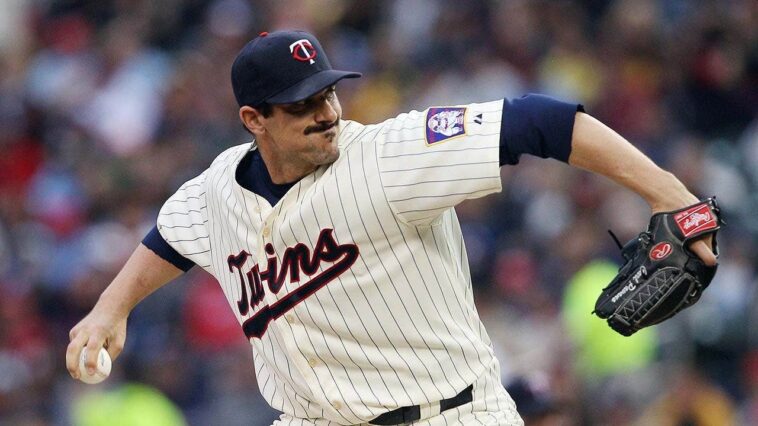 carl-pavano-accused-of-peeing-in-former-wife’s-shampoo-bottles-among-other-gross-allegations
