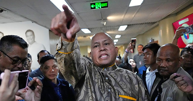 shots-fired-in-philippine-senate-as-drug-war-enforcer-evades-international-warrant