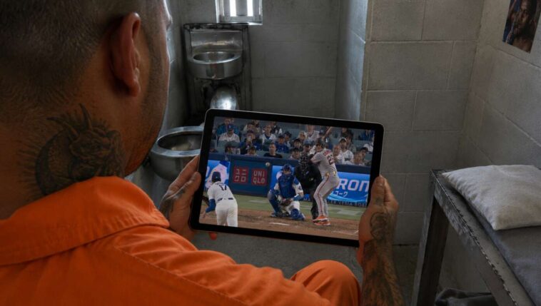 gross:-california-prison-inmates-caught-using-ipads-to-watch-san-francisco-giants-games