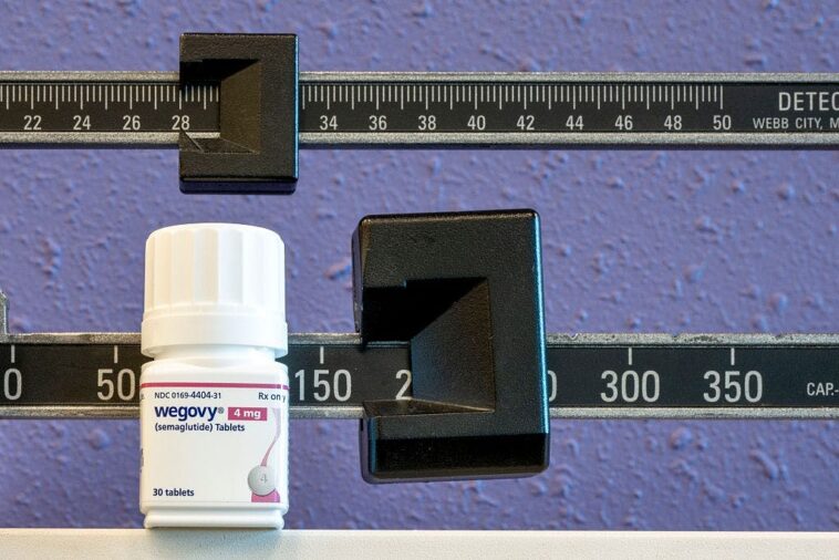 how-the-fda-can-trim-the-fat-with-makary’s-ouster