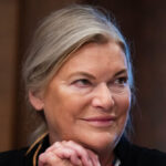exclusive-—-sen.-cynthia-lummis:-enact-clarity-act-before-elizabeth-warren-tries-to-‘kill’-crypto-industry