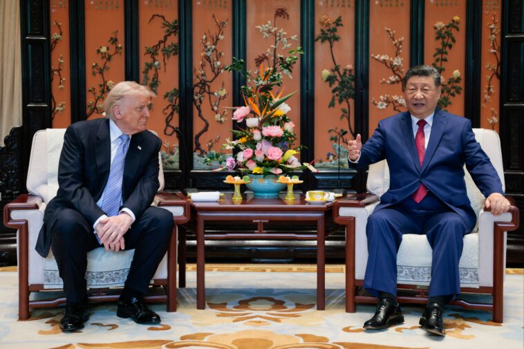 trump-and-xi’s-footing-was-a-big-‘tell’-on-how-their-historic-china-summit-went:-body-language-expert