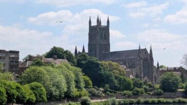 glimpse-of-the-future:-conservatives-get-into-bed-with-hard-left-to-keep-reform-out-of-power-in-county-council