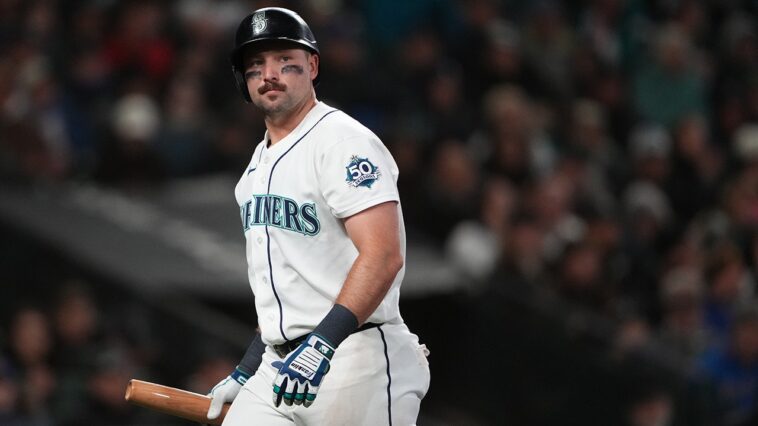 mariners’-cal-raleigh-lands-on-injured-list-for-first-time-in-career-as-nightmare-season-continues