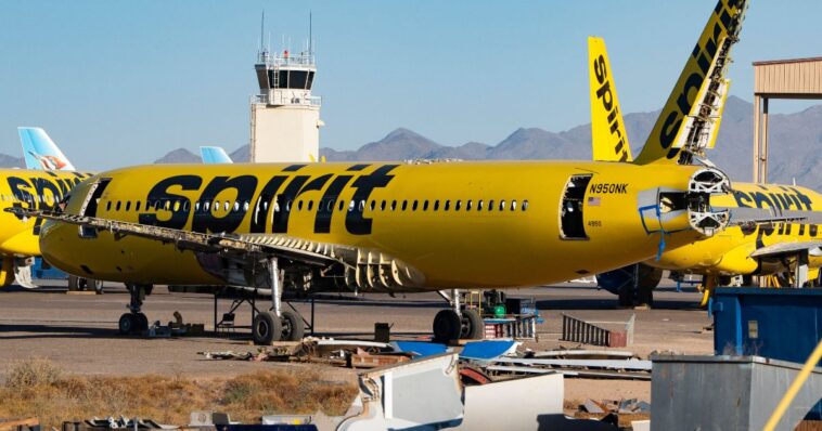 airlines-seek-federal-bailouts-following-spirit-airlines-shutdown-as-fuel-prices-rise