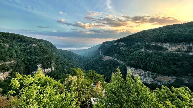 the-best-outdoor-weekend-in-northwest-georgia-doesn’t-require-‘roughing-it’-or-sleeping-on-the-ground