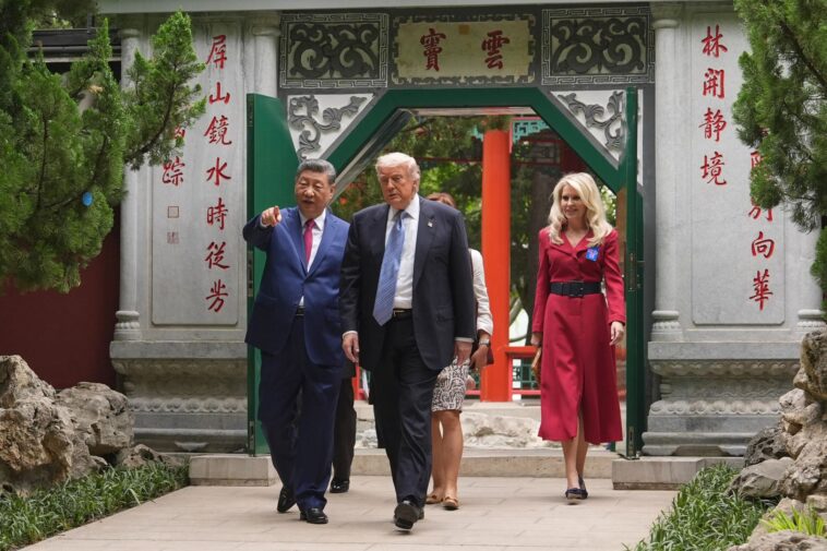 trump-claims-xi-‘doesn’t-want-to-see-a-war’-over-taiwan,-and-he’ll-decide-on-arms-sale-soon