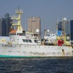 iran-seizes-ship-loaded-with-weapons,-steers-it-toward-territorial-waters:-report