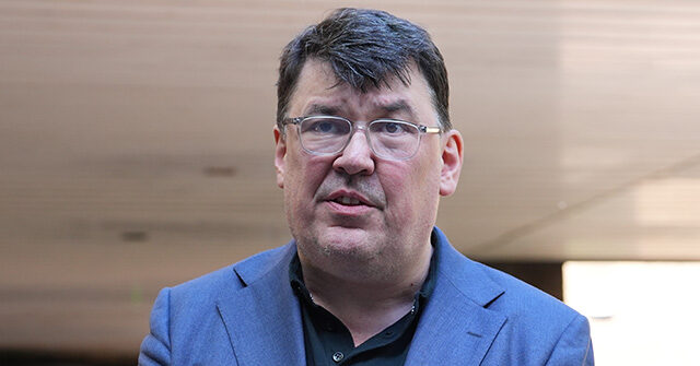 creator-graham-linehan-calls-ireland’s-use-of-father-ted-in-eurovision-boycott-over-israel-‘antisemitic’