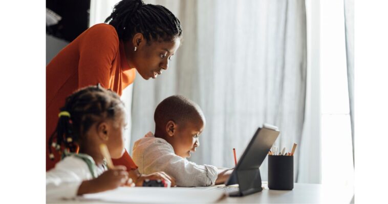 in-the-battle-for-school-choice,-families-get-stuck-in-the-middle