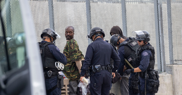 ice-moves-forward-with-plan-to-convert-warehouses-to-detention-spaces