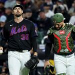 mets-pitcher-clay-holmes-suffers-broken-leg-after-getting-hit-with-111-mph-line-drive:-‘a-huge-blow’