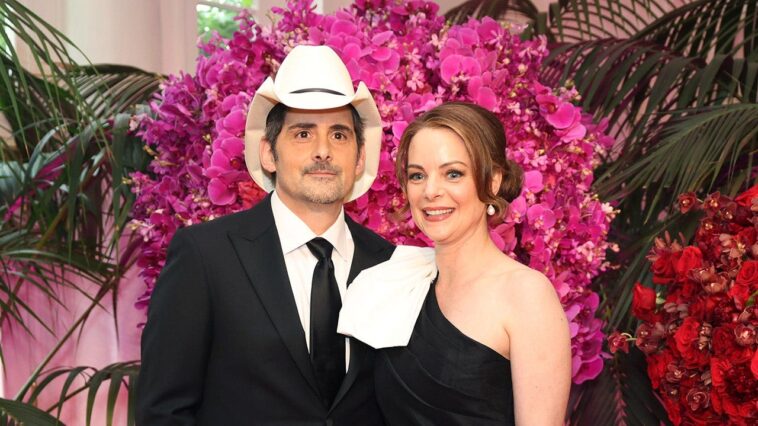 kimberly-williams-paisley-credits-two-word-phrase-as-the-secret-behind-her-23-year-marriage-to-brad-paisley