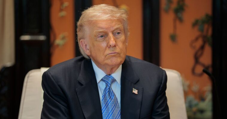 breaking:-us-makes-‘intense-preparations’-for-impending-iran-attacks-as-trump-sends-warning