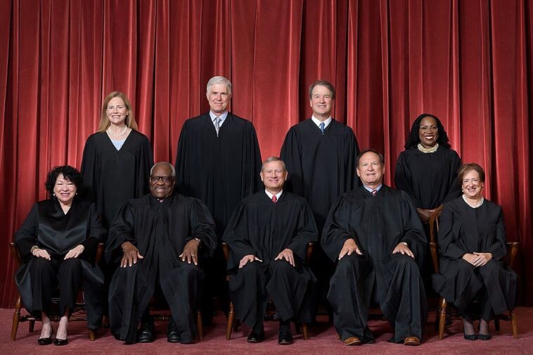 hakeem-jeffries-calls-scotus-justices-‘far-right-extremists’-even-though-the-virginia-decision-was-unanimous