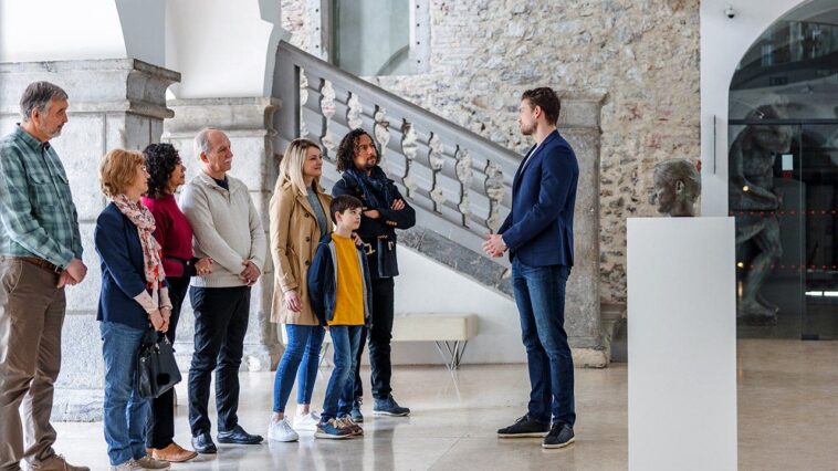 frequent-museum-visits-tied-to-reduced-cellular-aging,-research-finds