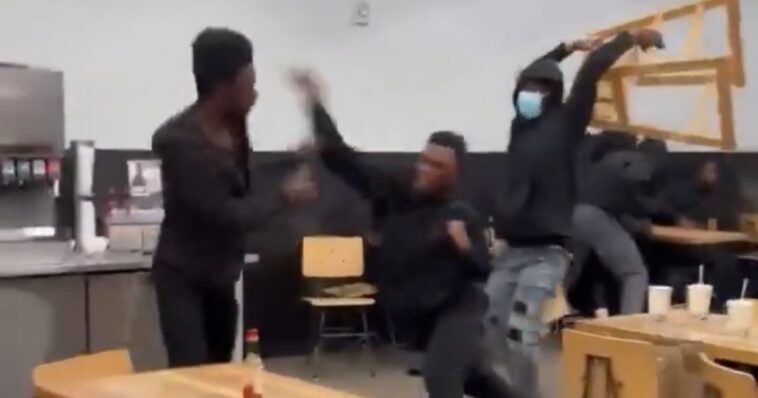 all-hell-breaks-loose-at-dc-navy-yard-chipotle:-father-shields-terrified-children-as-‘teens’-break-out-in-violent-brawl,-throw-chairs-(video)
