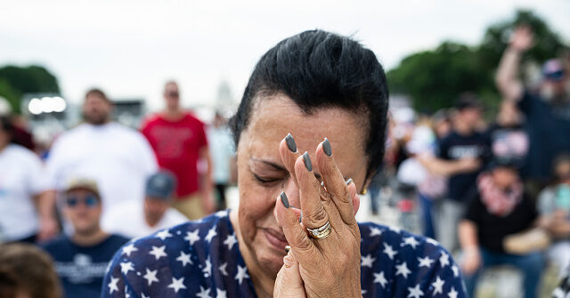 growing-number-of-americans-say-religion-gaining-influence-in-society