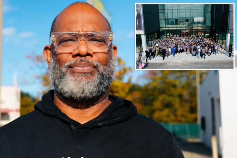 chicago-pastor-gathers-hundreds-of-men-to-declare-violence-free-zone-in-notorious-neighborhood