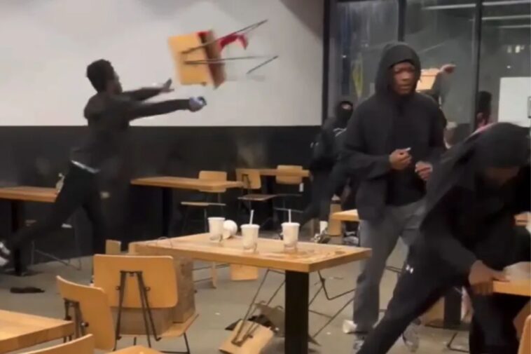 ‘teen-takeover’-devolves-into-wild-brawl-inside-dc-chipotle-—-as-feds-promise-to-charge-ignorant-parents