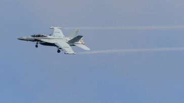 watch:-two-us.-navy-jets-collide-during-idaho-air-show