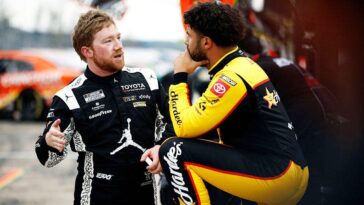 bubba-wallace-‘seeing-red’-after-being-wrecked,-female-driver-rage-quits-and-cries-&-nascar-missed-the-mark
