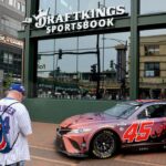 greed-meets-greed:-draftkings-to-close-its-wrigley-field-sportsbook-at-the-end-of-may-over-illinois-tax