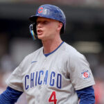 watch:-cubs’-pete-crow-armstrong-has-heated,-profane-shouting-match-with-fan