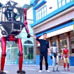 a-giant-robot-to-be-piloted-that-can-smash-through-walls-–-from-the-screens-of-science-fiction-to-real-life-(video)